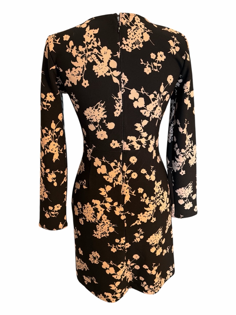NWT Abercrombie & Fitch Floral Cutout Ring Mini Dress Petite Small SP Black - Picture 3 of 5